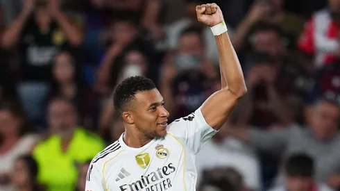 Mbappé desafia recordes de Cristiano Ronaldo e coloca seu nome entre os maiores artilheiros da história do Real Madrid. (Photo by Aitor Alcalde/Getty Images)