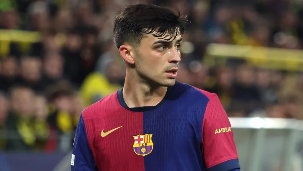 Pedri no Barcelona é a junção de Xavi e Iniesta, diz Scholes