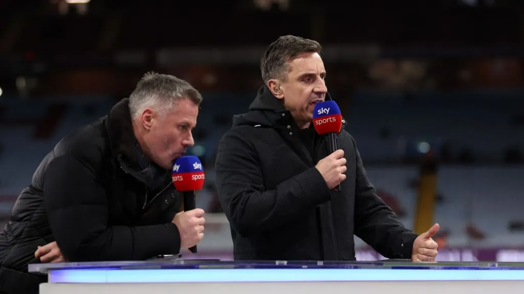 Neville e Carragher criticaram o estilo de jogo do Arsenal (Foto: Catherine Ivill/Getty Images)