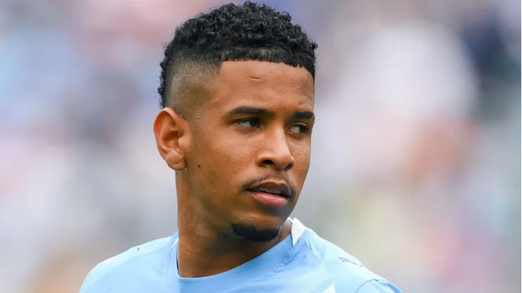 Savinho em ação com o Manchester City (Foto: David Ramos/Getty Images)