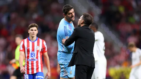 Atlético de Madrid terá menos tempo de recuperação que o Real antes do clássico no Cívitas Metropolitano. A questão do descanso, já vista em temporadas anteriores, reacende o debate sobre impacto físico e psicológico nos grandes jogos da La Liga. (Photo by Florencia Tan Jun/Getty Images)