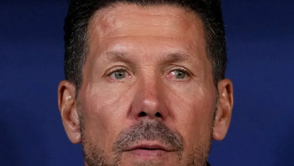 O jogador integra a delegação do Atlético de Madrid para o confronto decisivo contra o Arsenal. (Photo by Angel Martinez/Getty Images)