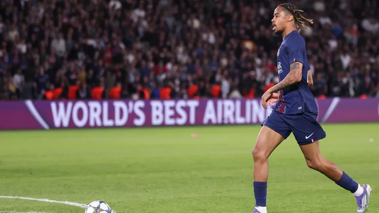 Barcola foi recuperado pelo PSG antes de enfrentar o Barcelona