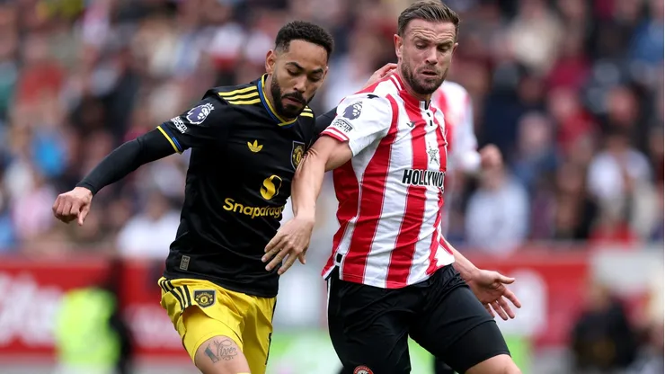 Matheus Cunha criticou duramente o desempenho do Manchester United após a derrota por 3 a 1 para o Brentford, destacando falhas táticas, físicas e a necessidade de responsabilidade coletiva para reagir na Premier League. (Photo by Richard Pelham/Getty Images)