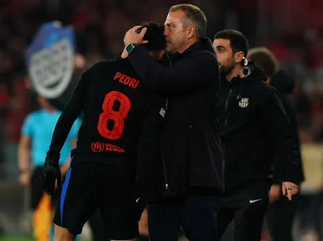 Hansi Flick exalta Pedri e destaca papel do craque no Barcelona: "Especial"