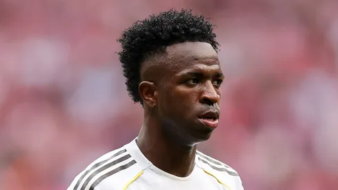 Vinicius Jr e Xabi Alonso se desentenderam recentemente na Espanha. Foto: Florencia Tan Jun/Getty Images