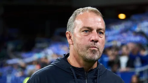 Hansi Flick tem dúvidas para Barcelona x PSG: Foto: Juan Manuel Serrano Arce/Getty Images