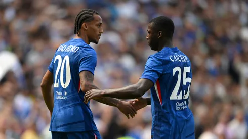 João Pedro e Caicedo jogando pelo Chelsea. Foto: Alex Broadway/Getty Images