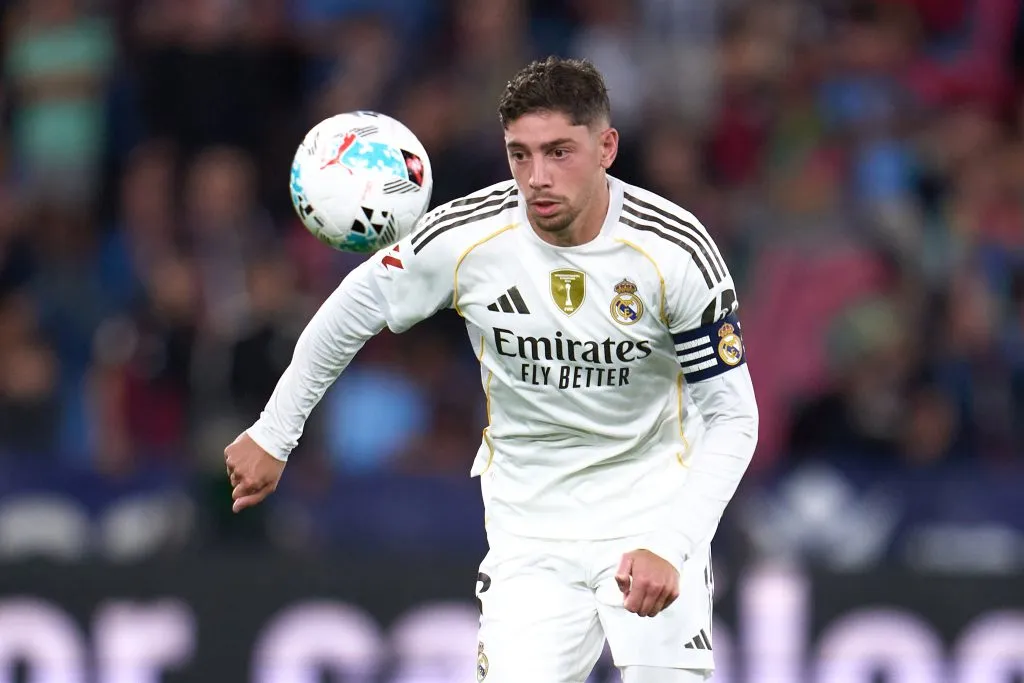 Valverde é um dos craques do Real Madrid. (Photo by Aitor Alcalde/Getty Images)