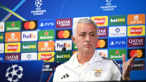 José Mourinho, técnico do Benfica. (Photo by Alex Broadway/Getty Images)