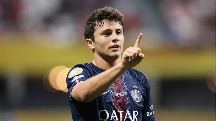 PSG resiste às investidas do Manchester City por sua joia, enquanto o jovem talento brilha e atrai a atenção dos grandes clubes europeus. (Foto: Alex Grimm/Getty Images)