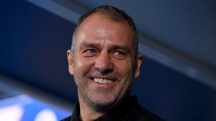 Hansi Flick pelo Barcelona (Foto: Denis Doyle/Getty Images)