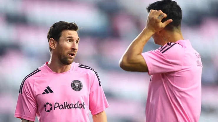 Messi e Suárez em jogo do Inter Miami