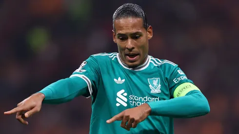 Van Dijk zagueiro do Liverpool (Foto: Justin Setterfield/Getty Images)