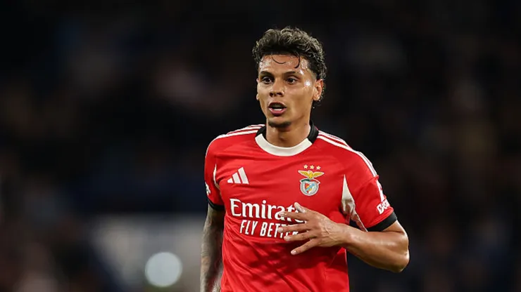 Richard Ríos em ação pelo Benfica.