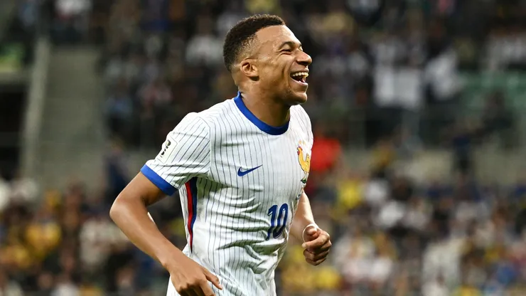 Mbappé foi novamente convocado para defender a seleção da França