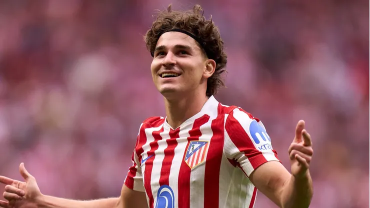 Alvo do Barcelona e do Liverpool, Julián Álvarez só pensará em transferência após a Copa do Mundo. (Photo by Angel Martinez/Getty Images)