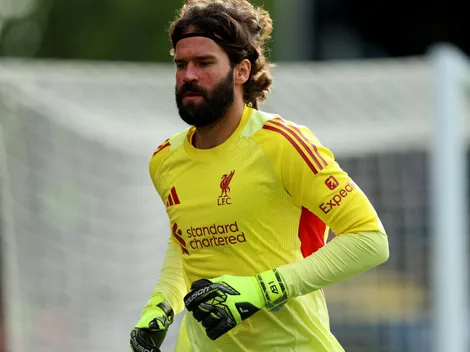 Liverpool confirma Alisson fora e tenta recuperar dupla para jogo contra o Chelsea
