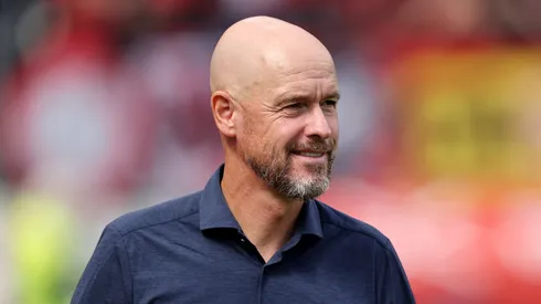 Ex-Manchester United e Bayer Leverkusen, Erik ten Hag pode retornar ao Ajax, da Holanda. (Photo by Christof Koepsel/Getty Images)