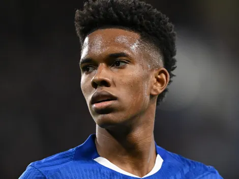 Enzo Maresca cogita mudar posição de Estêvão no Chelsea