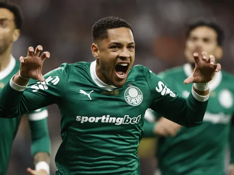 Manchester United sinaliza oferta de R$ 310 milhões por Vitor Roque