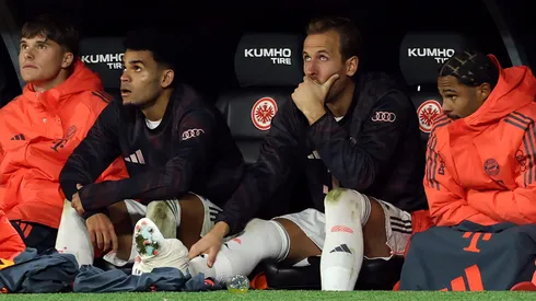 Ataque eficiente mantém equipe de Munique no topo e projeta ambições europeias. (Photo by Alexander Hassenstein/Getty Images)