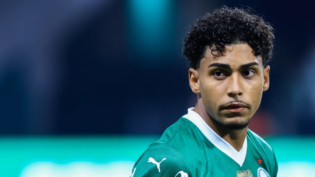 Luighi em jogo do Palmeiras. (Foto: Marcello Zambrana/AGIF)