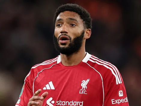 Joe Gomez recusa o Milan para seguir no Liverpool