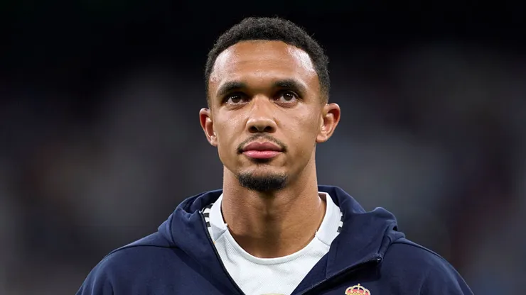 Trent Alexander-Arnold pelo Real Madrid.