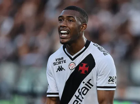 Barcelona vê o Porto avançar com proposta por Rayan, do Vasco