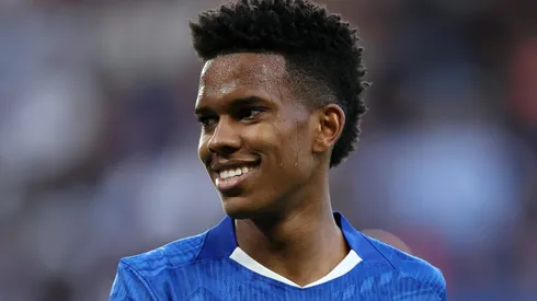 Estêvão em ação pelo Chelsea (Foto: Eddie Keogh/Getty Images)