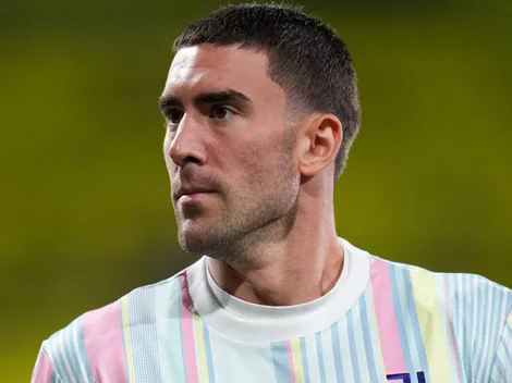 Barcelona quer Vlahovic, mas atacante quer assinar com o Chelsea