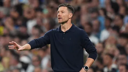 O Real Madrid enfrenta desafios físicos significativos às vésperas de jogos decisivos. (Photo by Angel Martinez/Getty Images)