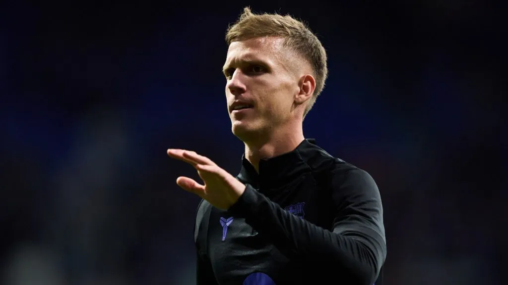 Dani Olmo em jogo do Barcelona (foto: Juan Manuel Serrano Arce/Getty Images)