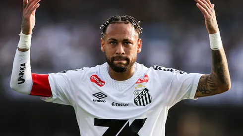 Neymar em ação pelo Santos.