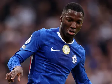 Caicedo: Chelsea define preço recorde e afasta sondagens