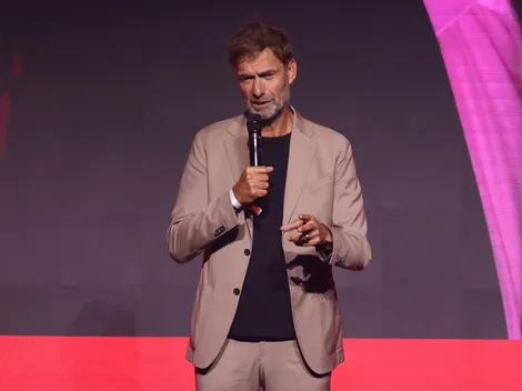 Liverpool em crise com Slot: a forte declaração de apoio de Klopp