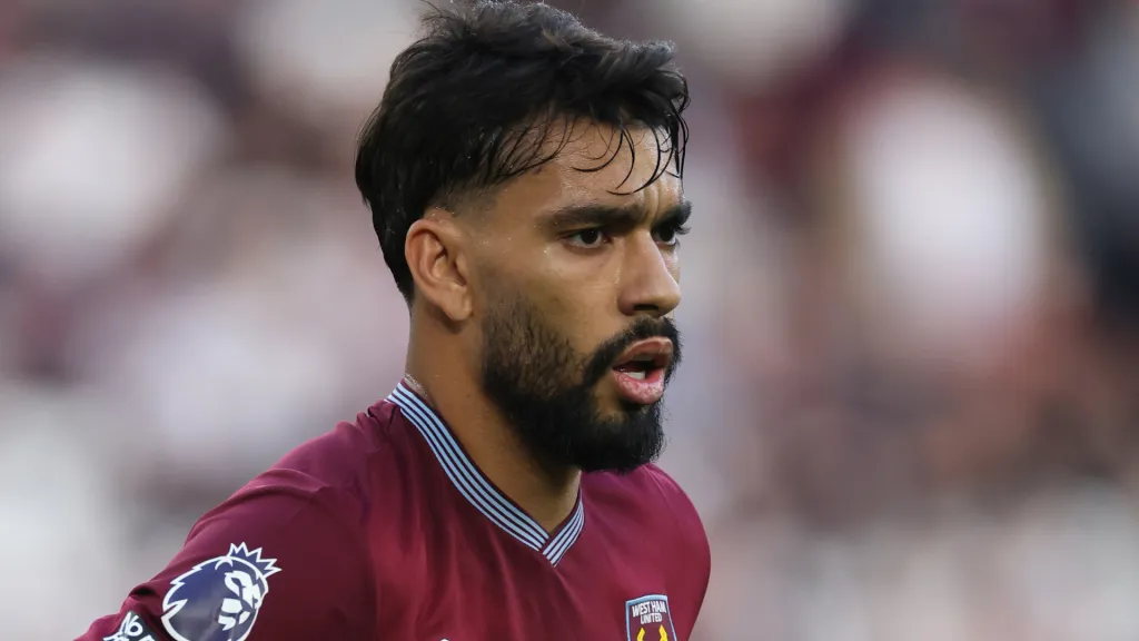 Paquetá, alvo do Flamengo, em campo com o West Ham