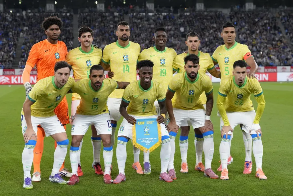 Jogadores da Seleção Brasileira antes de enfrentar o Japão. (Foto: Toru Hanai/Getty Images)