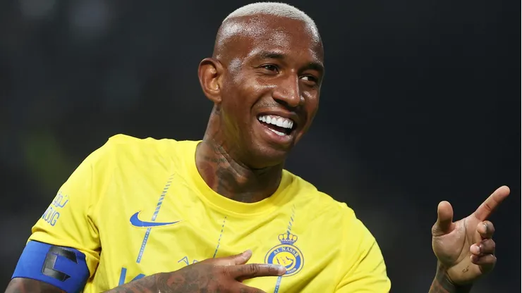 Fenerbahçe decide não renovar com Anderson Talisca, que pode voltar ao Brasileirão (Photo by Francois Nel/Getty Images)