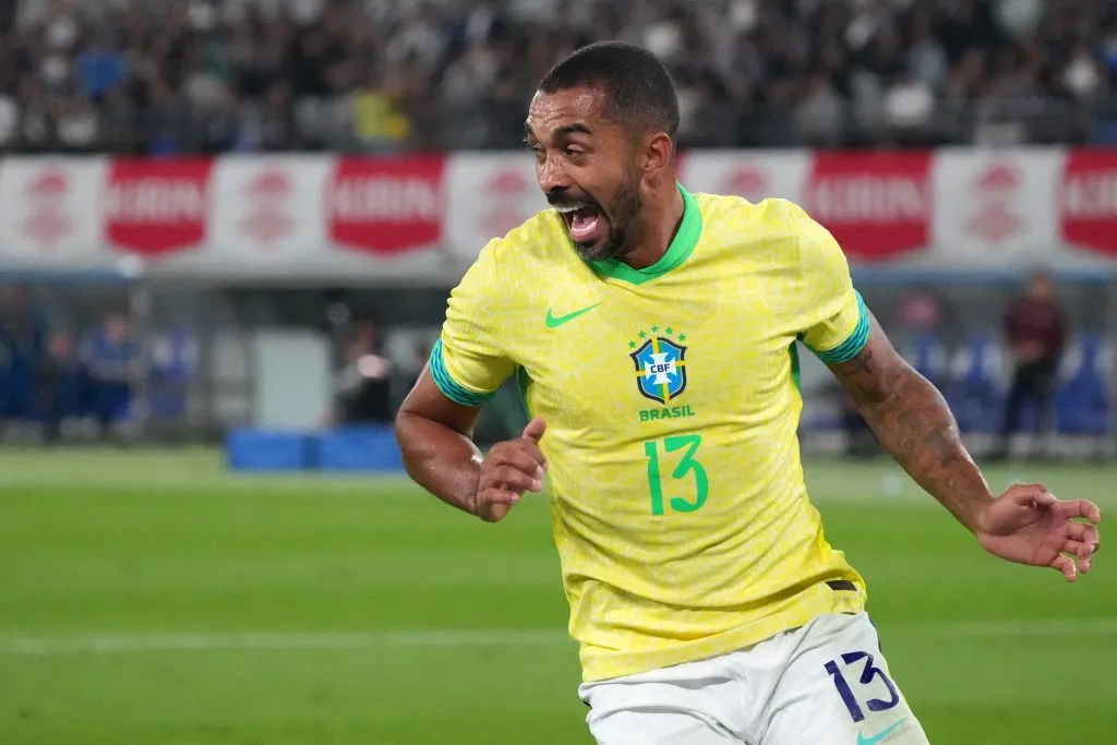 Paulo Henrique, lateral do Vasco, por exemplo, foi uma das novidades na última convocação da Seleção Brasileira que Ancelotti fez. Coutinho, Vitor Roque, Kaio Jorge e outros podem aparecer na lista desta segunda-feira para os amistosos de novembro contra Tunísia e Senegal, segundo informações do portal ESPN (Foto: by Koji Watanabe/Getty Images)