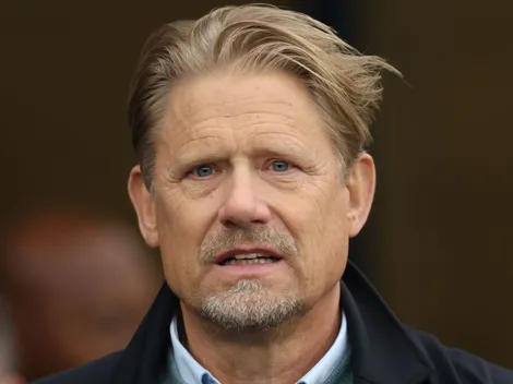 Schmeichel defende Hojlund e critica Manchester United