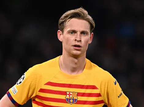 Barcelona blinda De Jong com multa rescisória bilionária