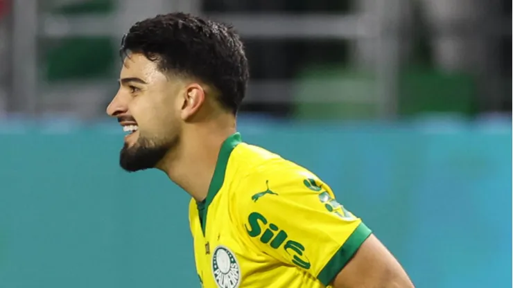 O centroavante Flaco López comemora gol pelo Palmeiras (Cesar Greco/Palmeiras/by Canon)