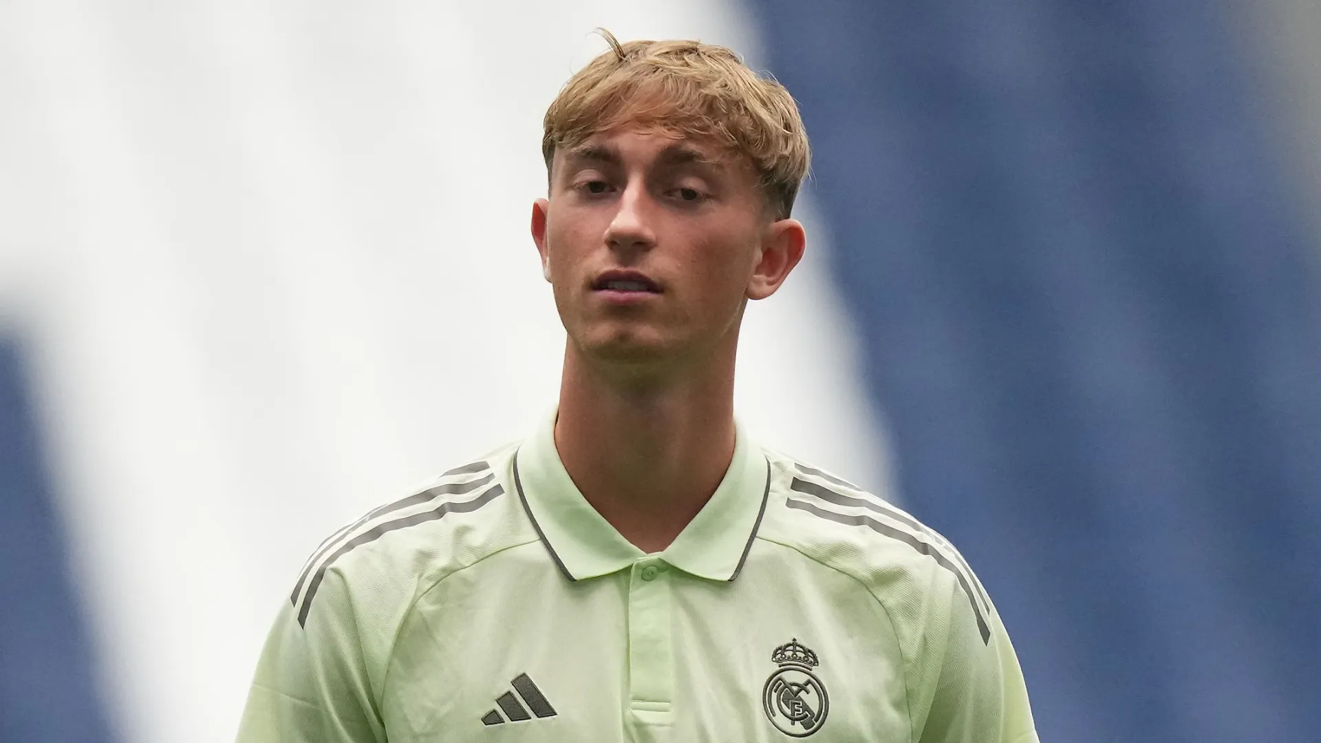 Dean Huijsen antes de partida pelo Real Madrid. (Foto: Angel Martinez/Getty Images)