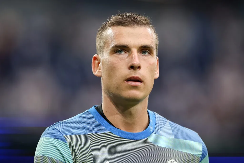 Lunin está insatisfeito no Real Madrid (Photo by Florencia Tan Jun/Getty Images)