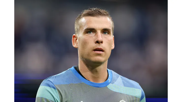 Luka Modrić pode ser o trunfo do Milan na busca por Andriy Lunin. (Foto de Florencia Tan Jun/Getty Images)