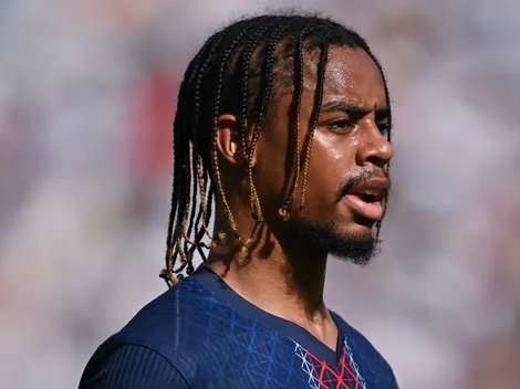 Bradley Barcola negocia renovação