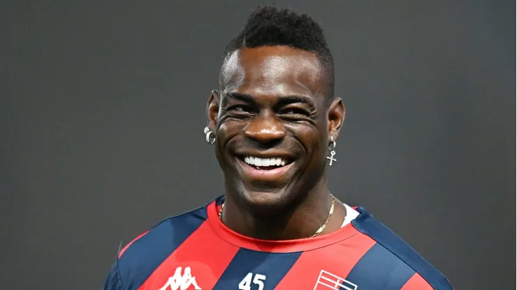 Balotelli pode encabeçar projeto milionário e se tornar estrela do Palm City, dos Emirados Árabes Unidos. (Photo by Alessandro Sabattini/Getty Images)