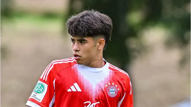 Maycon Douglas em campo pelo Bayern - Foto cedida em cortesia por assessoria do jogador Maycon Douglas